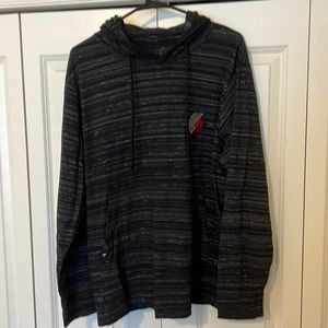 Antigua Portland Trailblazers Long Sleeve Hoodie.